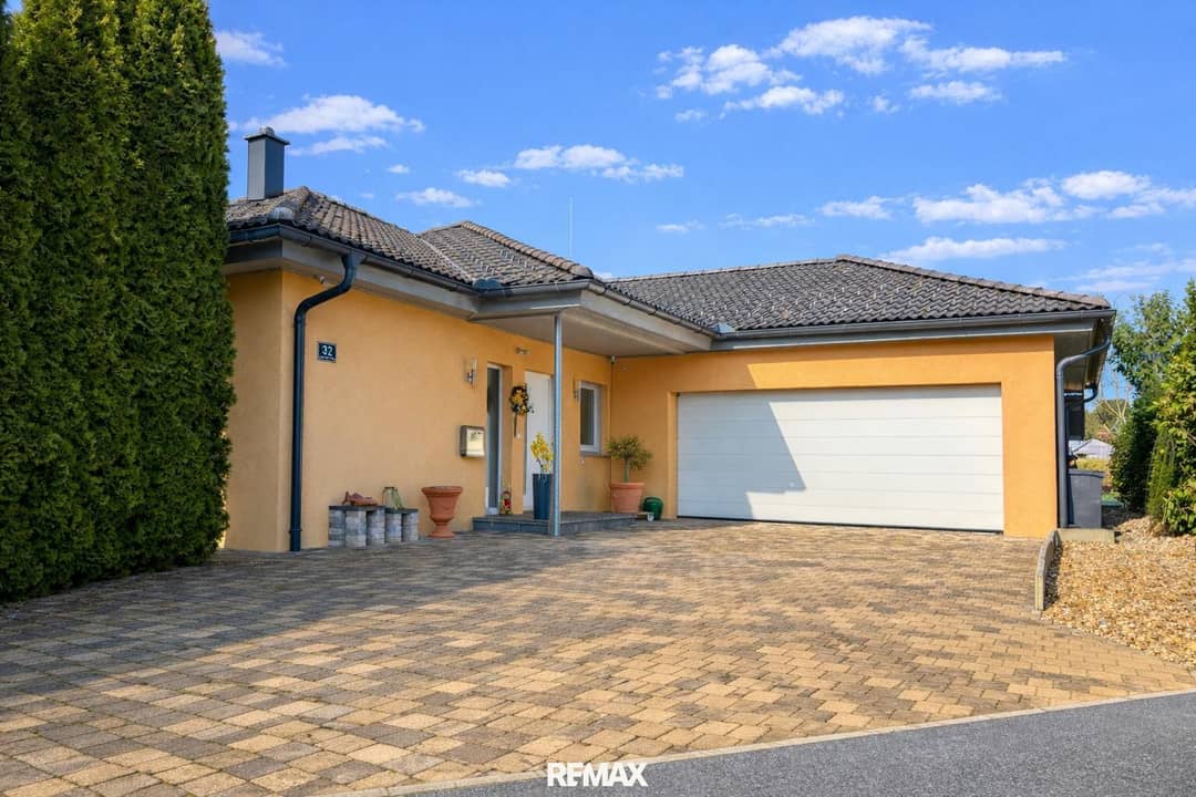 3_Garage_KI bearbeitet