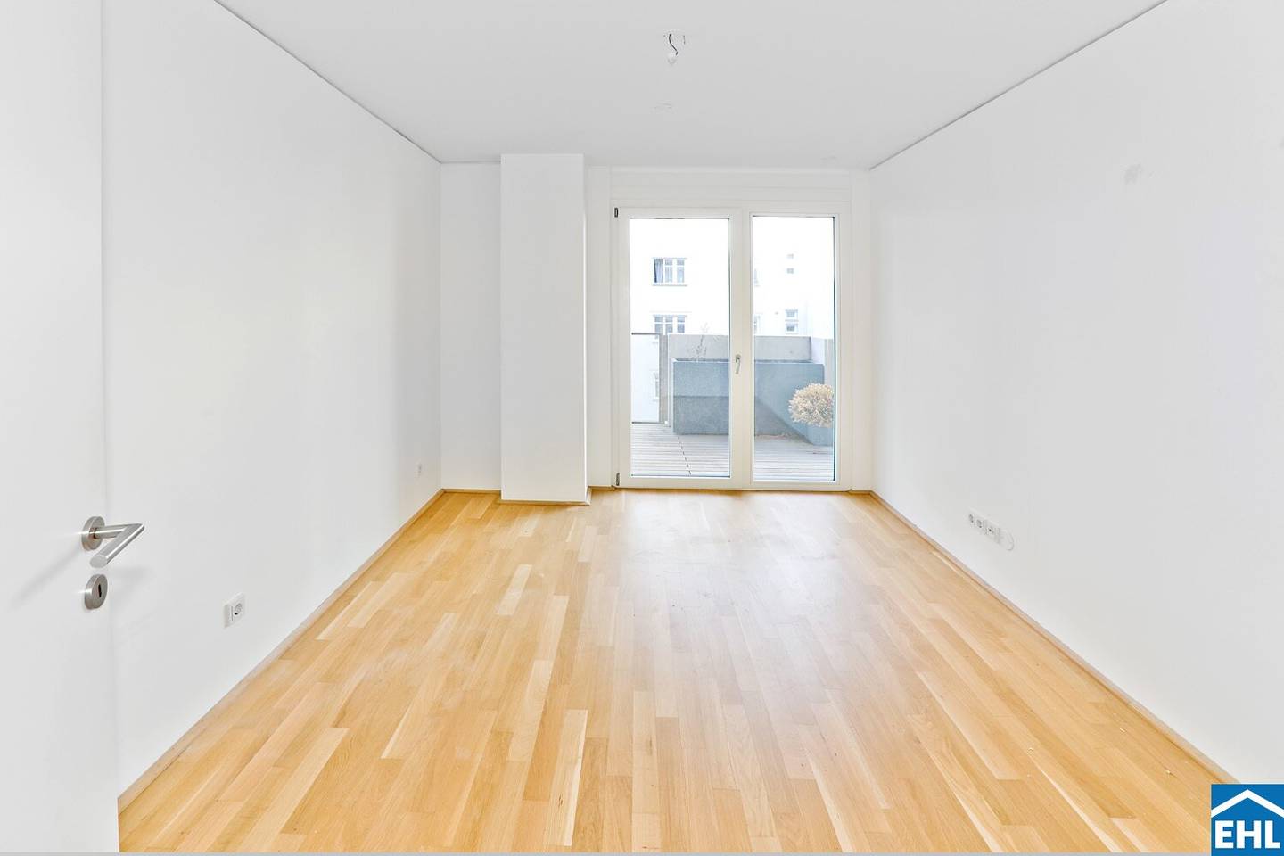 Wohnung zentral nahe Universität mit Balkon