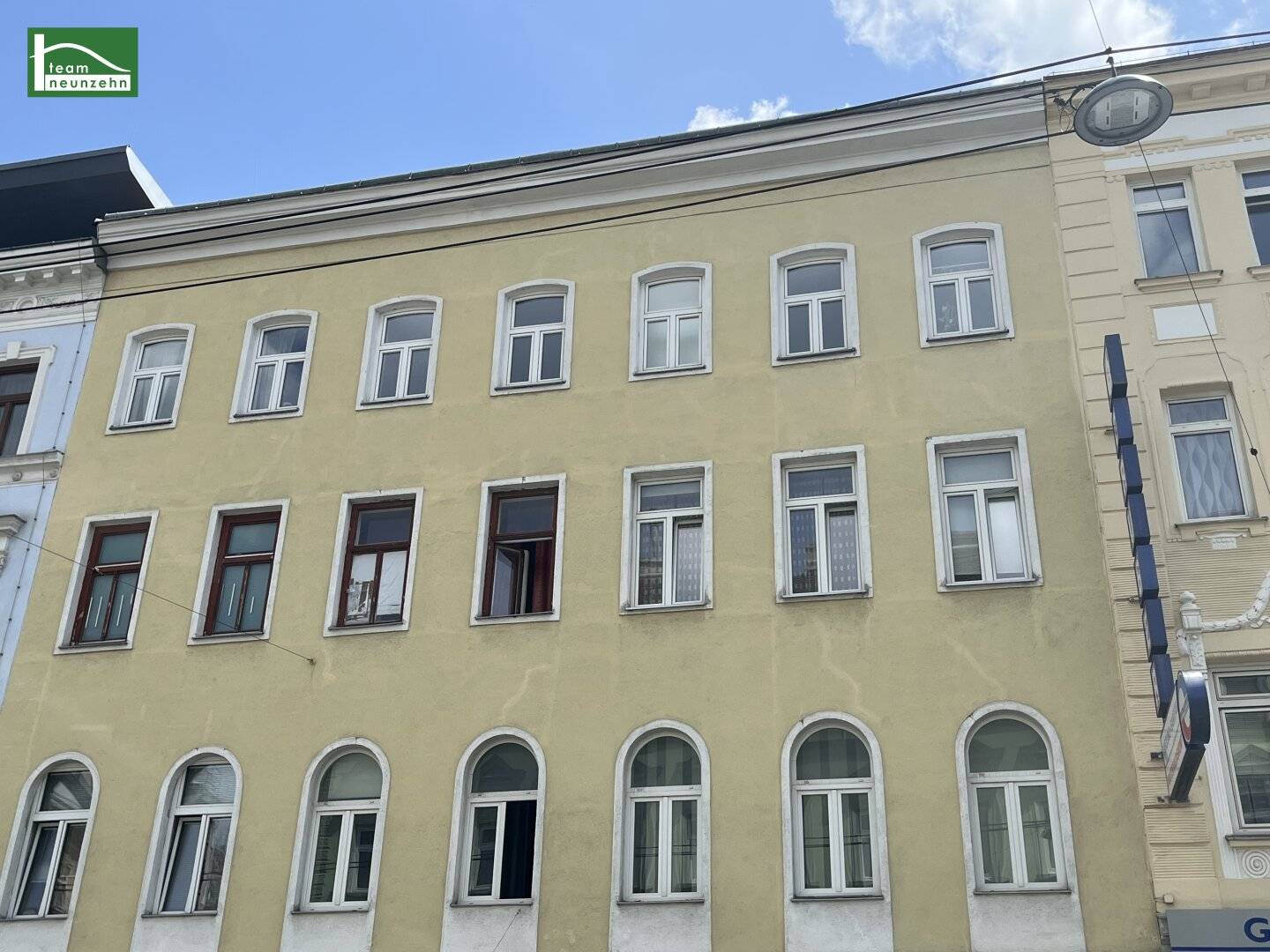 FOR INVESTORS OR OWNER OCCUPIERS! SMALL PERIOD APARTMENT IN A GOOD LOCATION IN HERNALS, RENTED ON A FIXED TERM