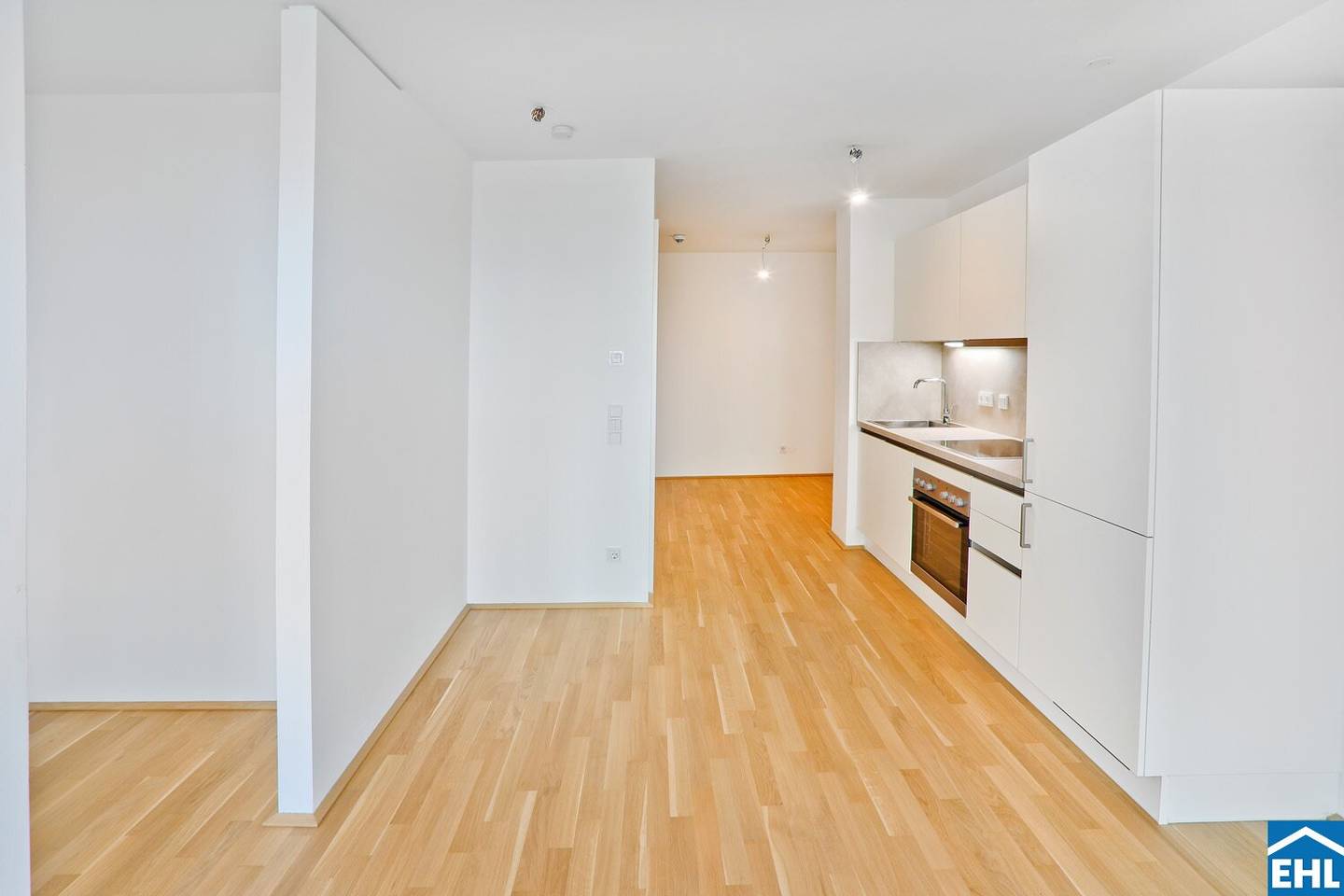Vorsorgewohnung Neubau mit Balkon und Loggia