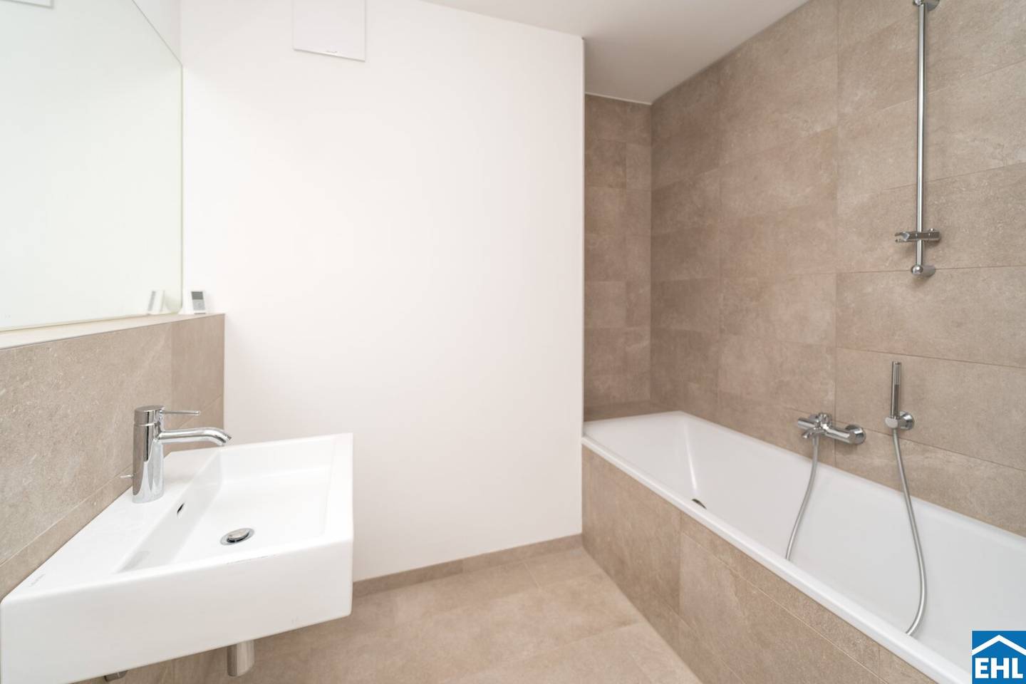 High quality apartment in Althan Quartier with balcony
