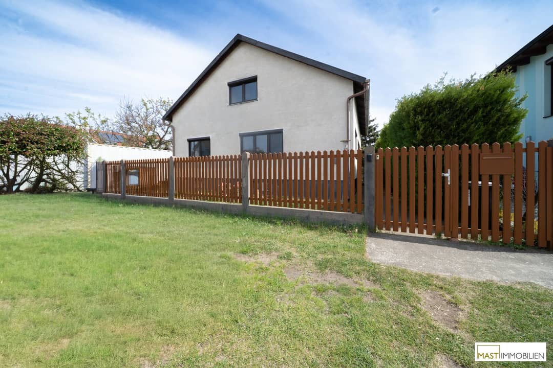 Charmantes Einfamilienhaus mit Erweiterungspotential