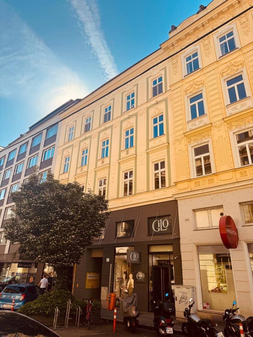 Wohnung Stilvolles Altbauflair in Linz Innenstadt