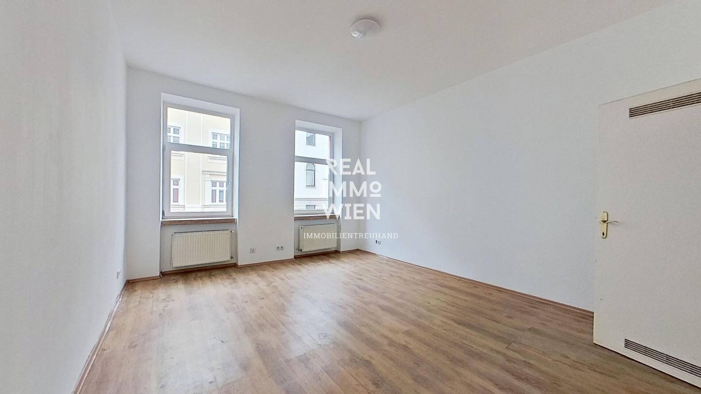 Wohnung sanierungsbedürftig mit guter Verkehrsanbindung