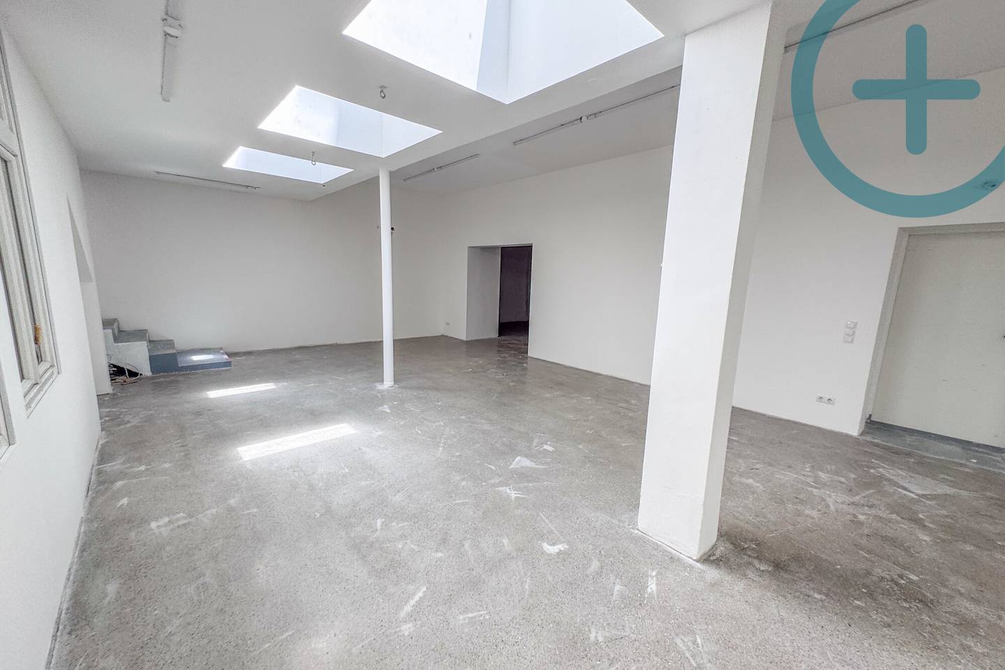 Helles Gymnastikstudio nahe Wilhelminenberg