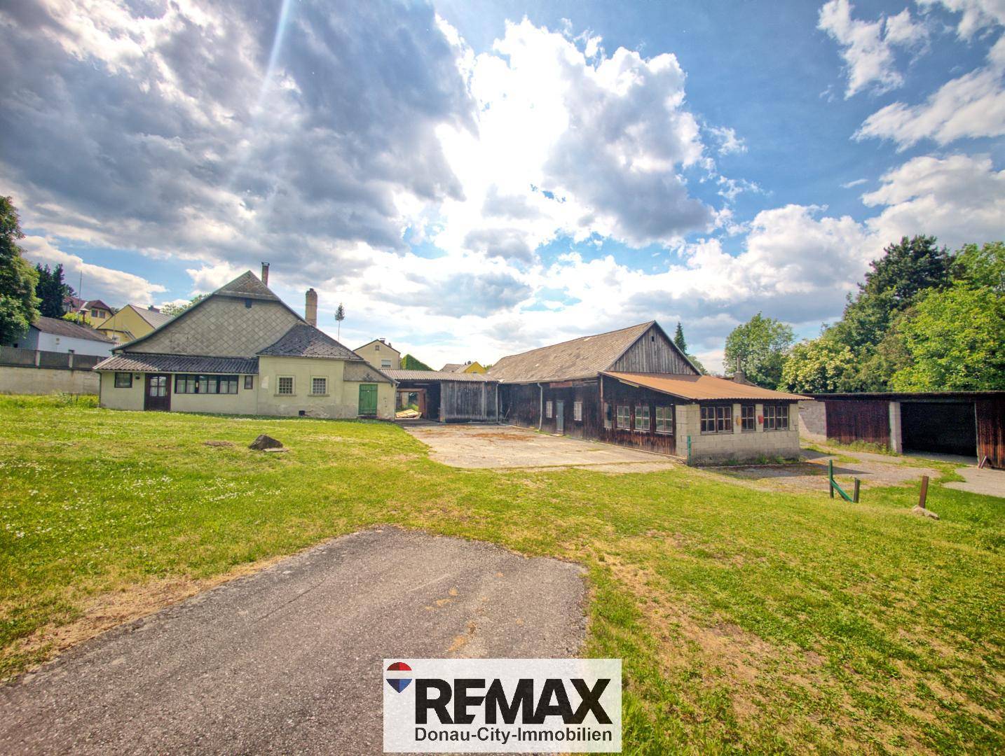 Building Plot 3432 m² in Greifenstein