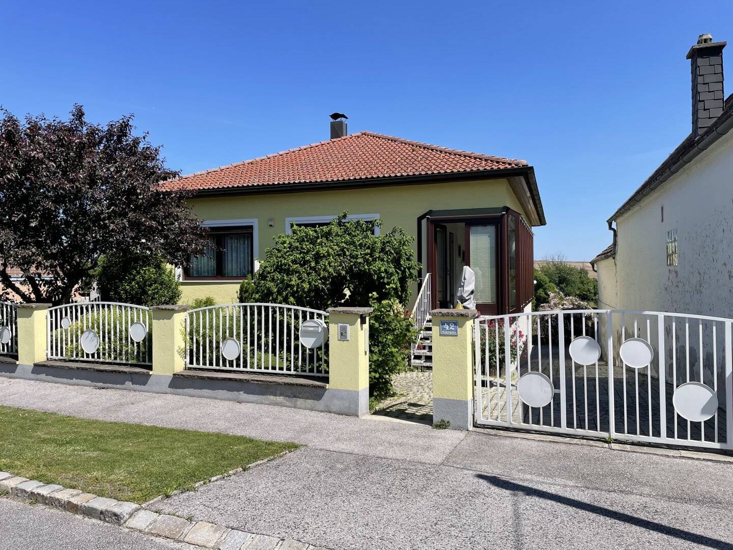Einfamilienhaus mit Garten und Sauna in Zillingtal