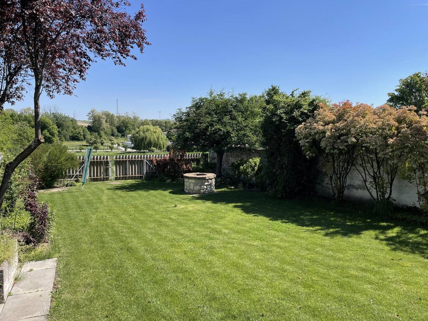 Einfamilienhaus mit Garten und Sauna in Zillingtal