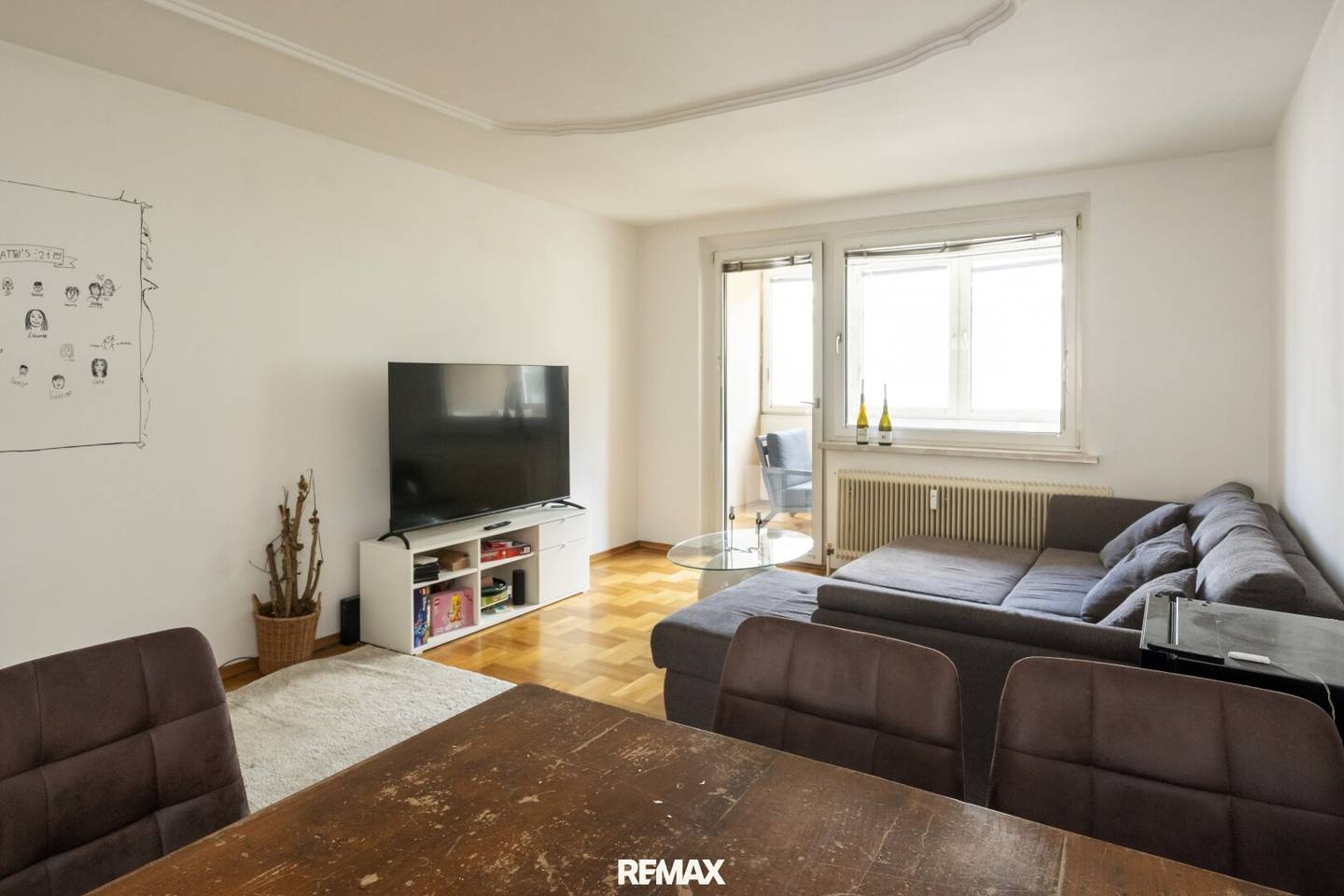 Wohnung mit zwei Loggien im Liftstock Margareten