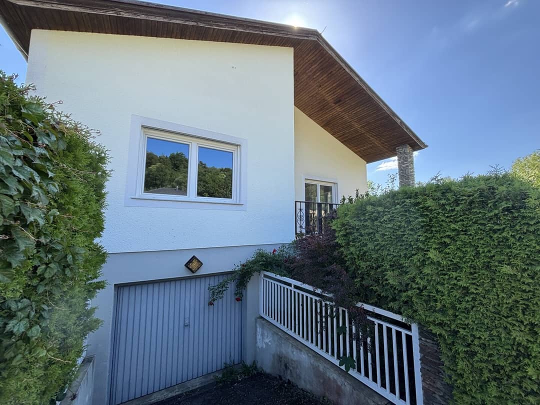 4-Zimmer-Haus mit Garten und Garage