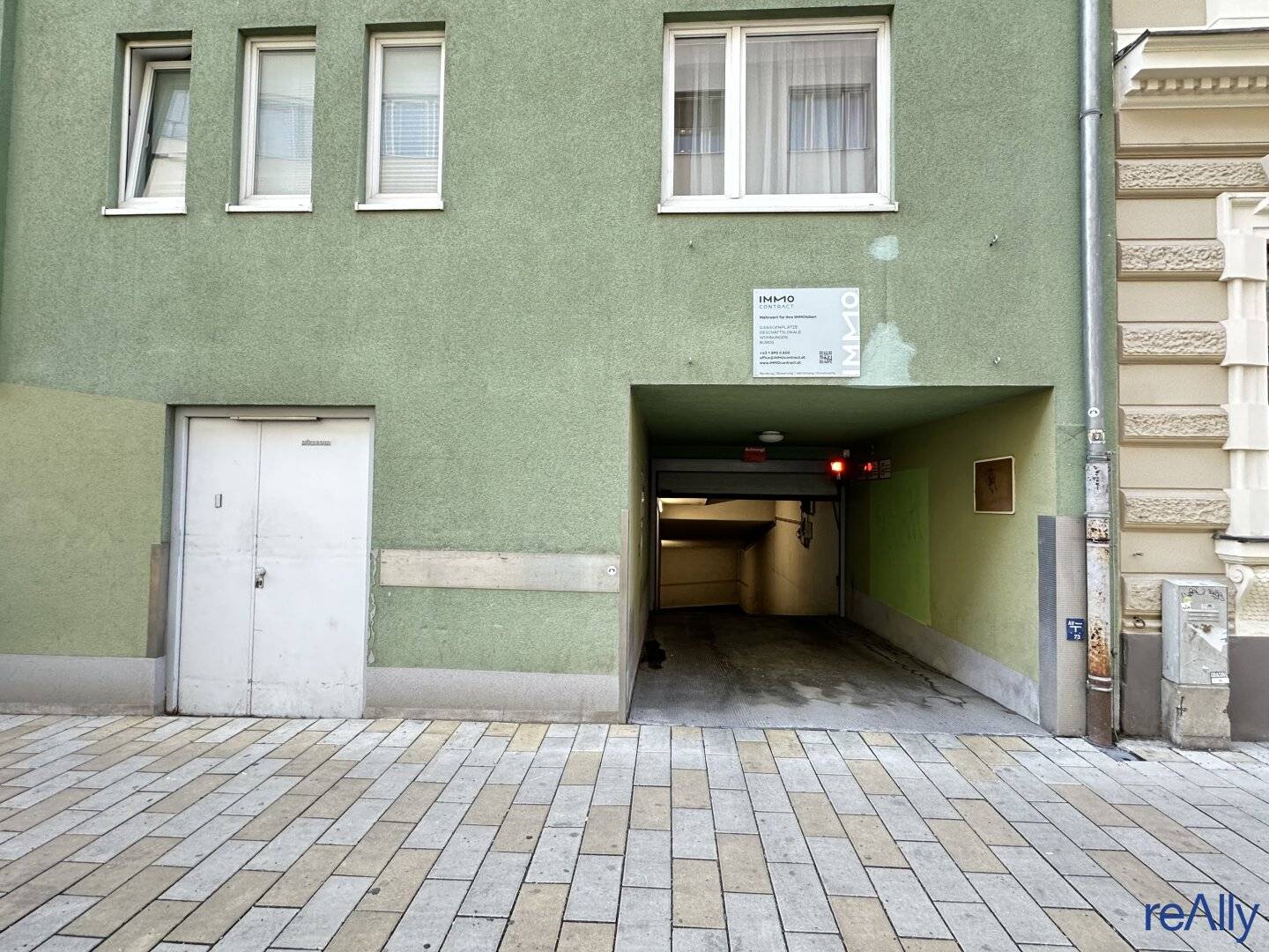 Underground garage duplex parking space in Millergasse, 1060 Vienna for rent