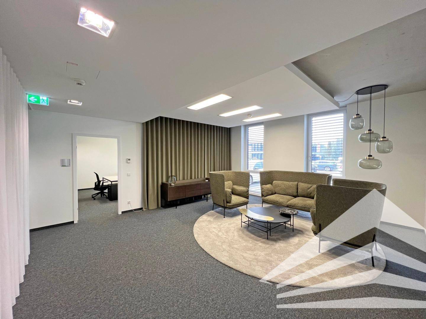 ALL-INCLUSIVE Officelösungen in Steyregg direkt an der B 3!