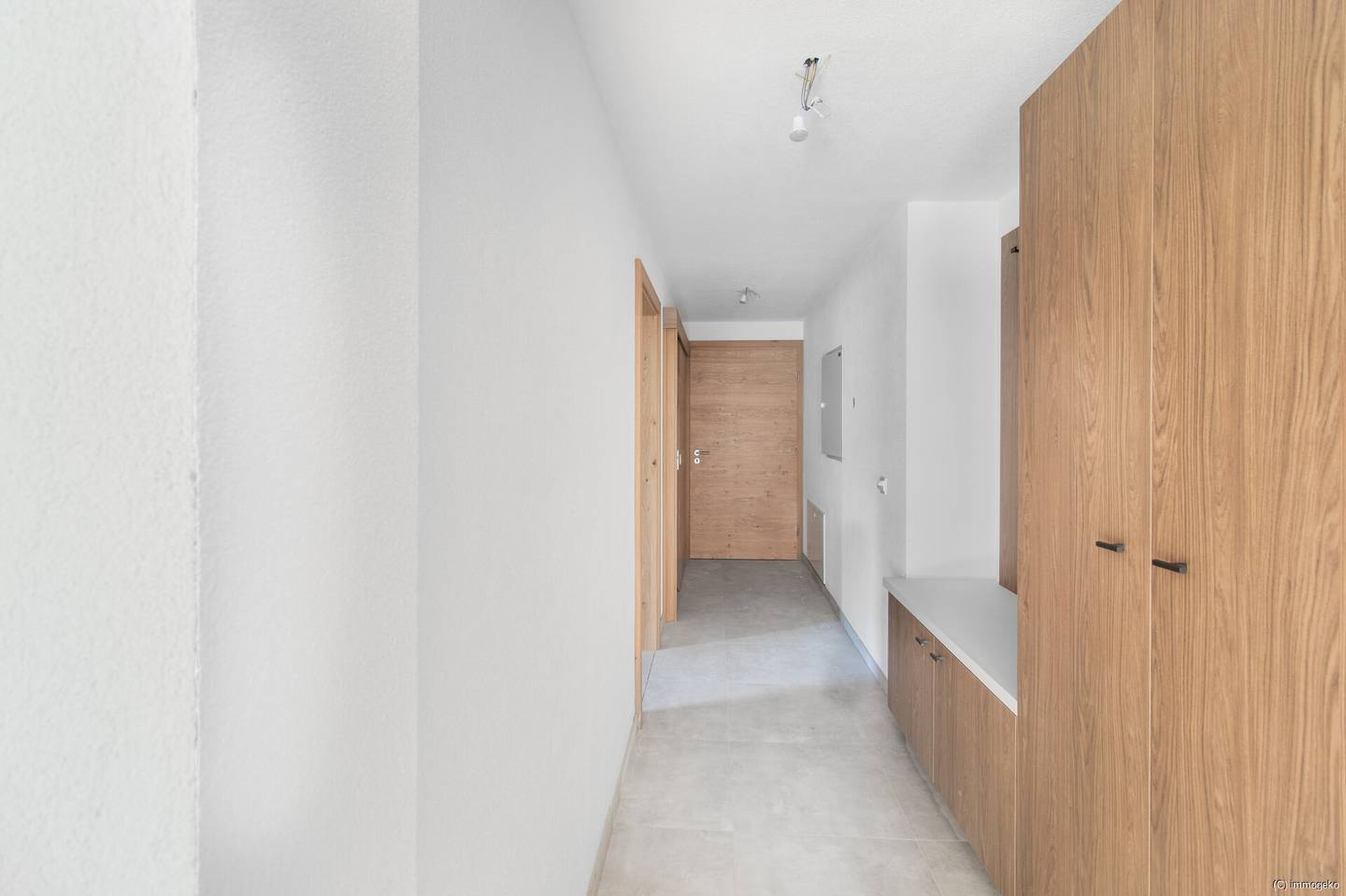 Renovated first occupancy Wohnung Stellplatz