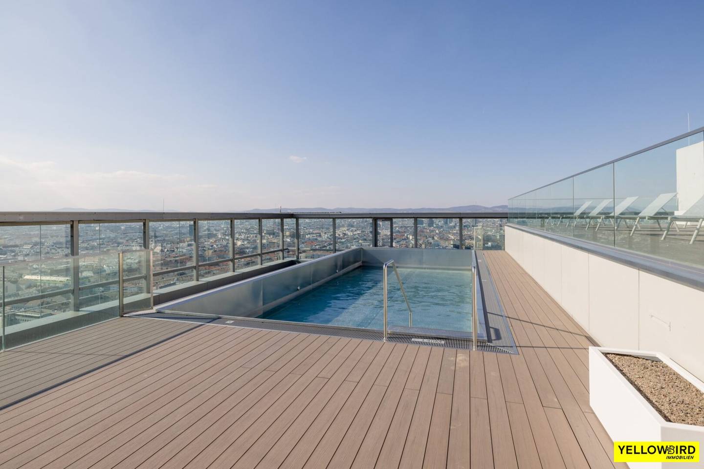 Apartment with large terrace southwest orientation