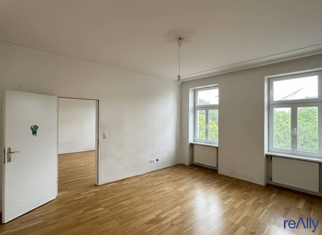 Wohnung Altbau mit Grünblick nahe Allerheiligenplatz