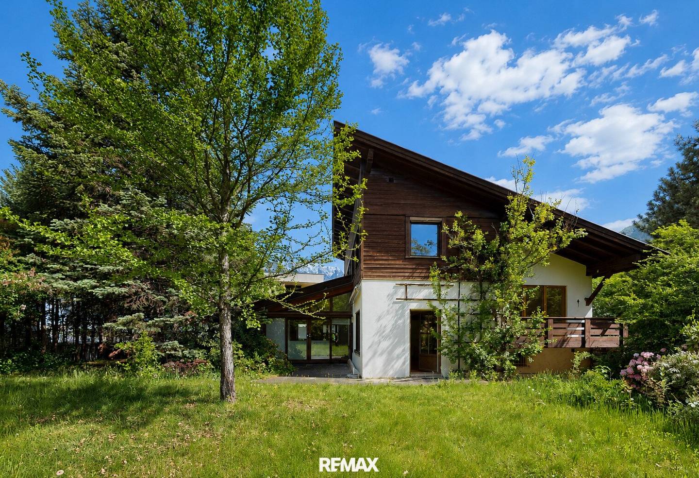 Großzügige Villa mit Garten in Imst