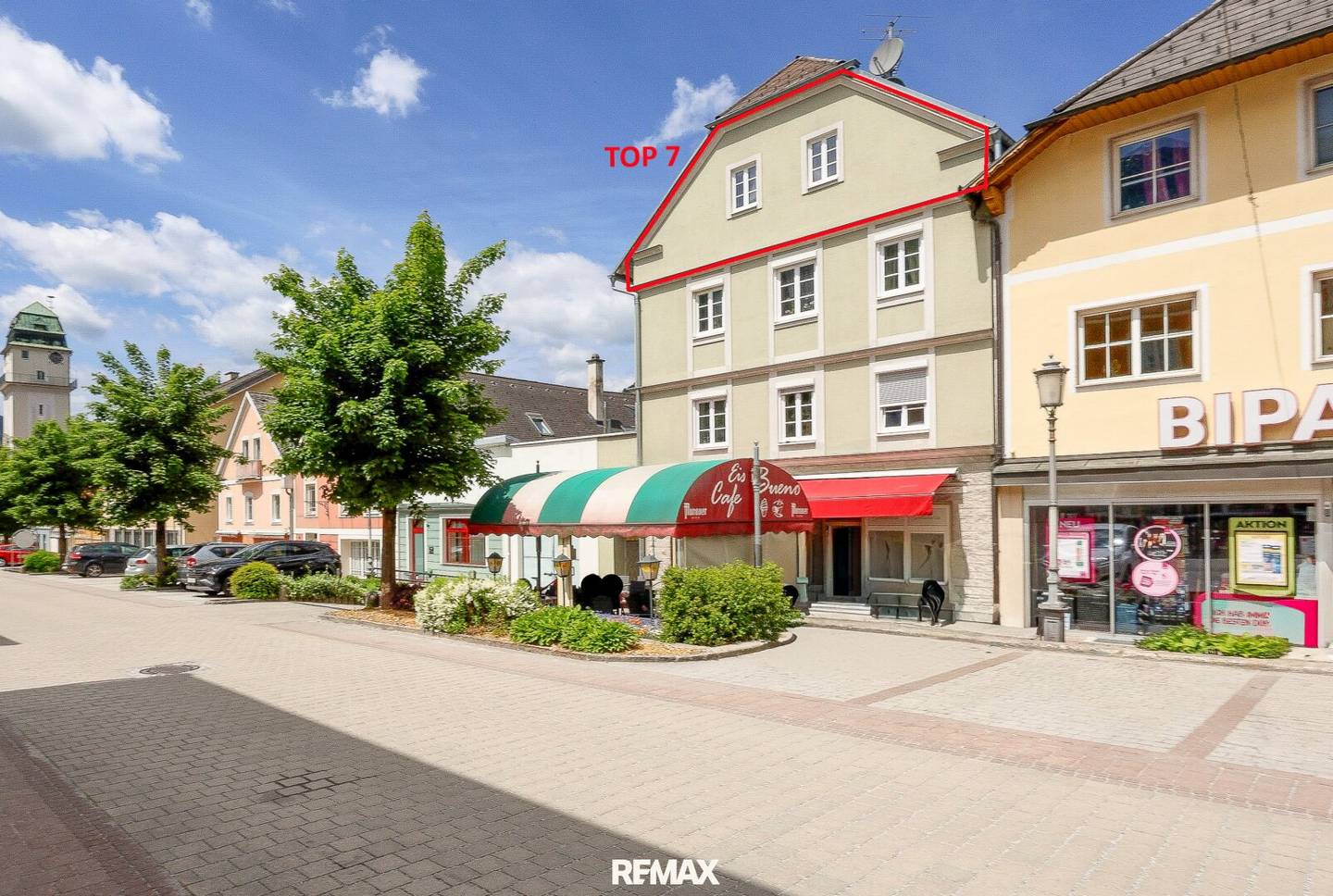 Maisonette apartment with balcony in central location