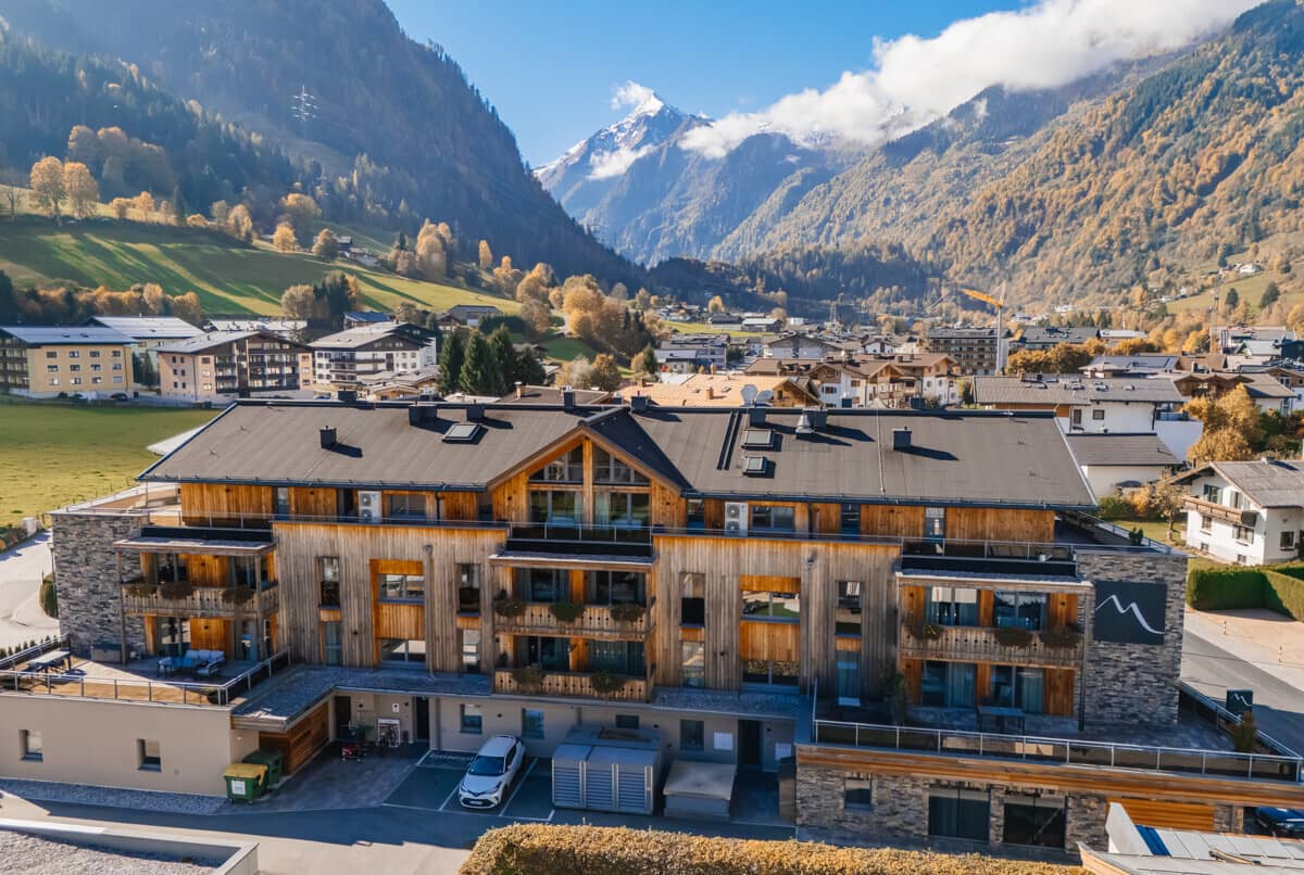 Penthouse centrally located near Kitzsteinhorn with balcony