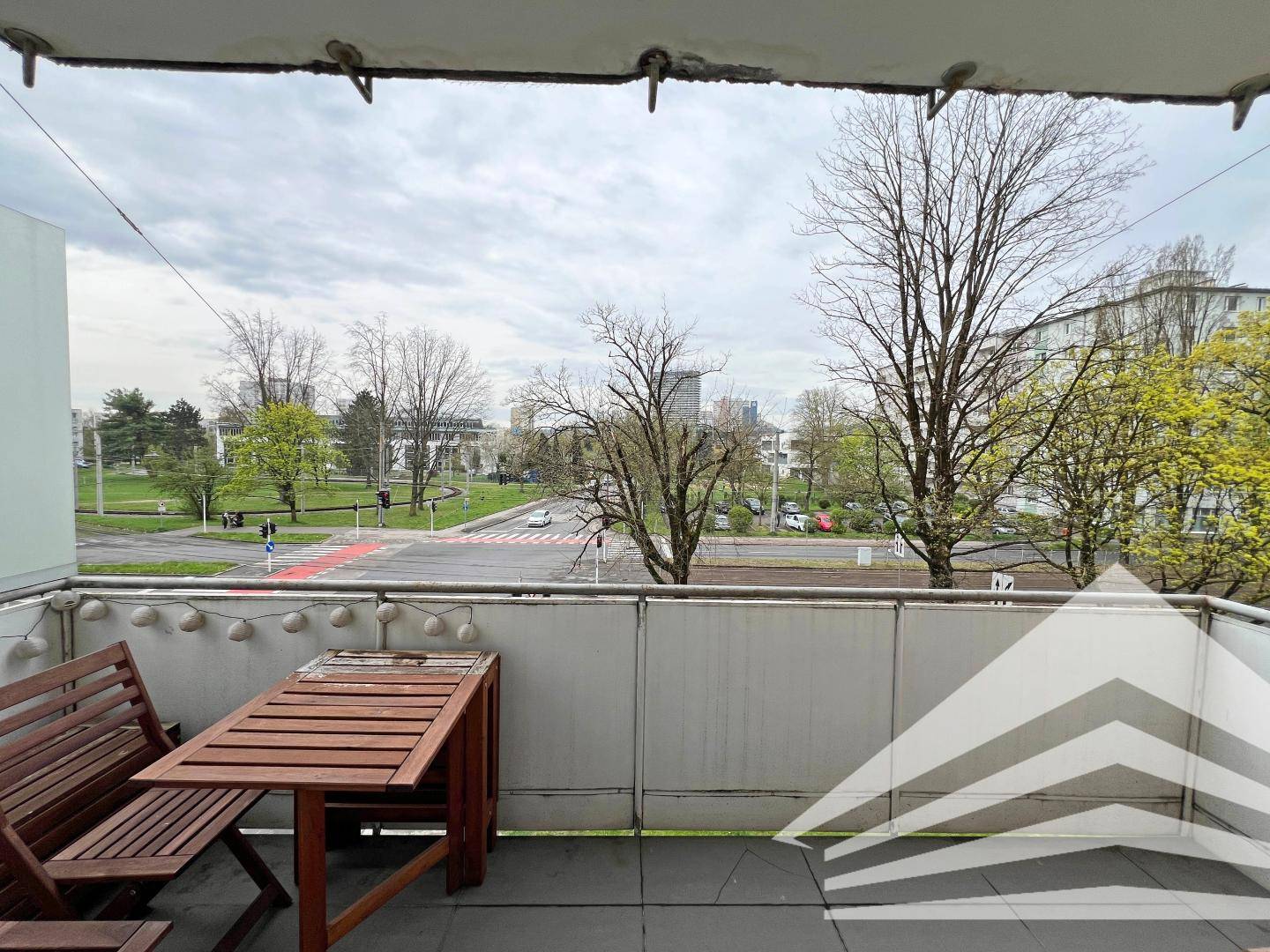 Wohnung mit Balkon und Einbauküche nahe Innenstadt