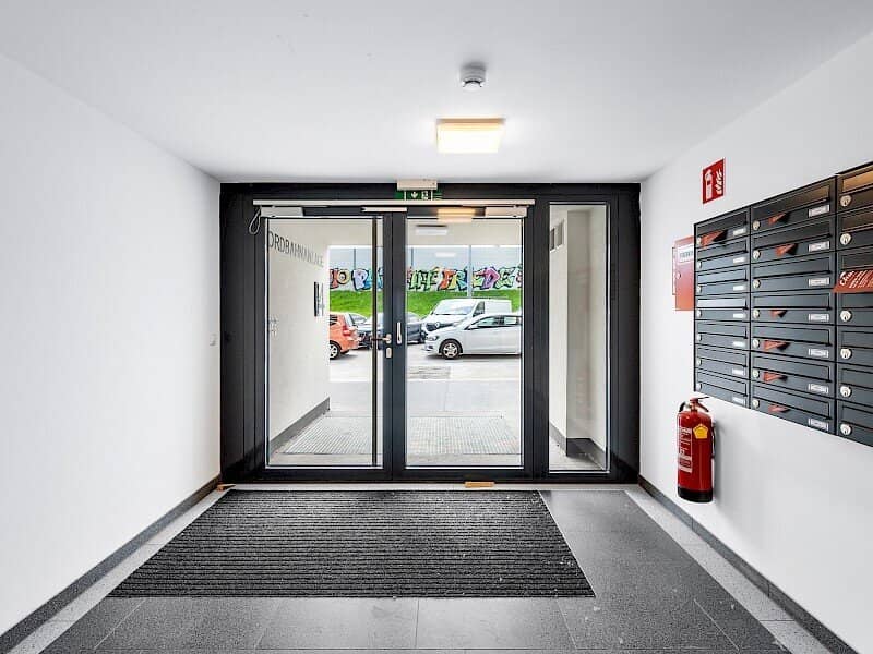Neubauwohnung mit Terrasse und guter Anbindung