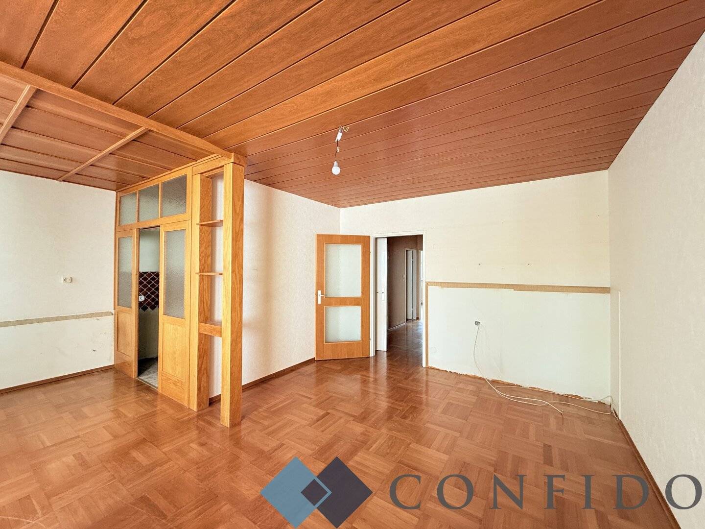 Wohnung in ruhiger Lage mit Loggia und Grünblick