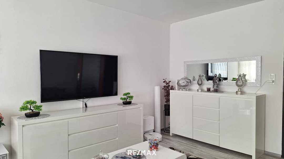 Wohnzimmer (2)