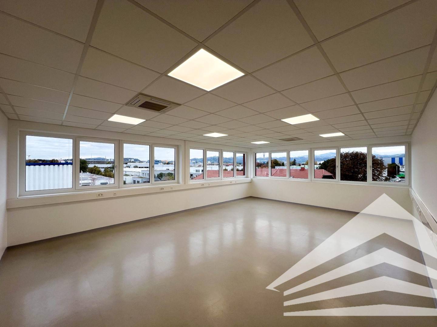 850 m² klimatisierte Bürofläche mit Parkplätzen Nähe Industriezeile!