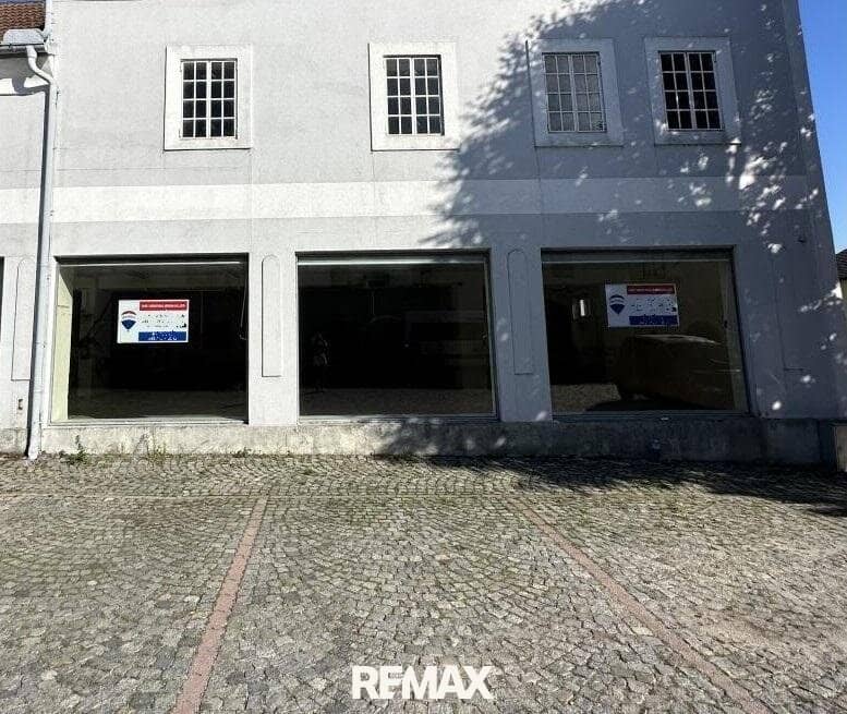 Ground-Level Retail Space in Breitenbrunn