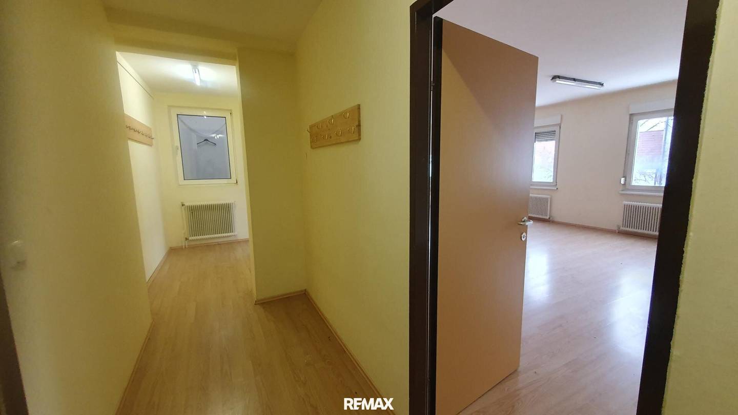 Office in central Neusiedl am See