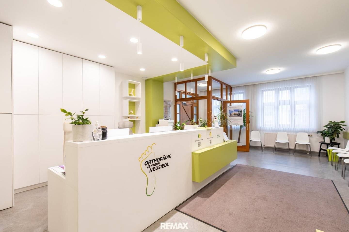 Attractive Practice and Office Space in the Center