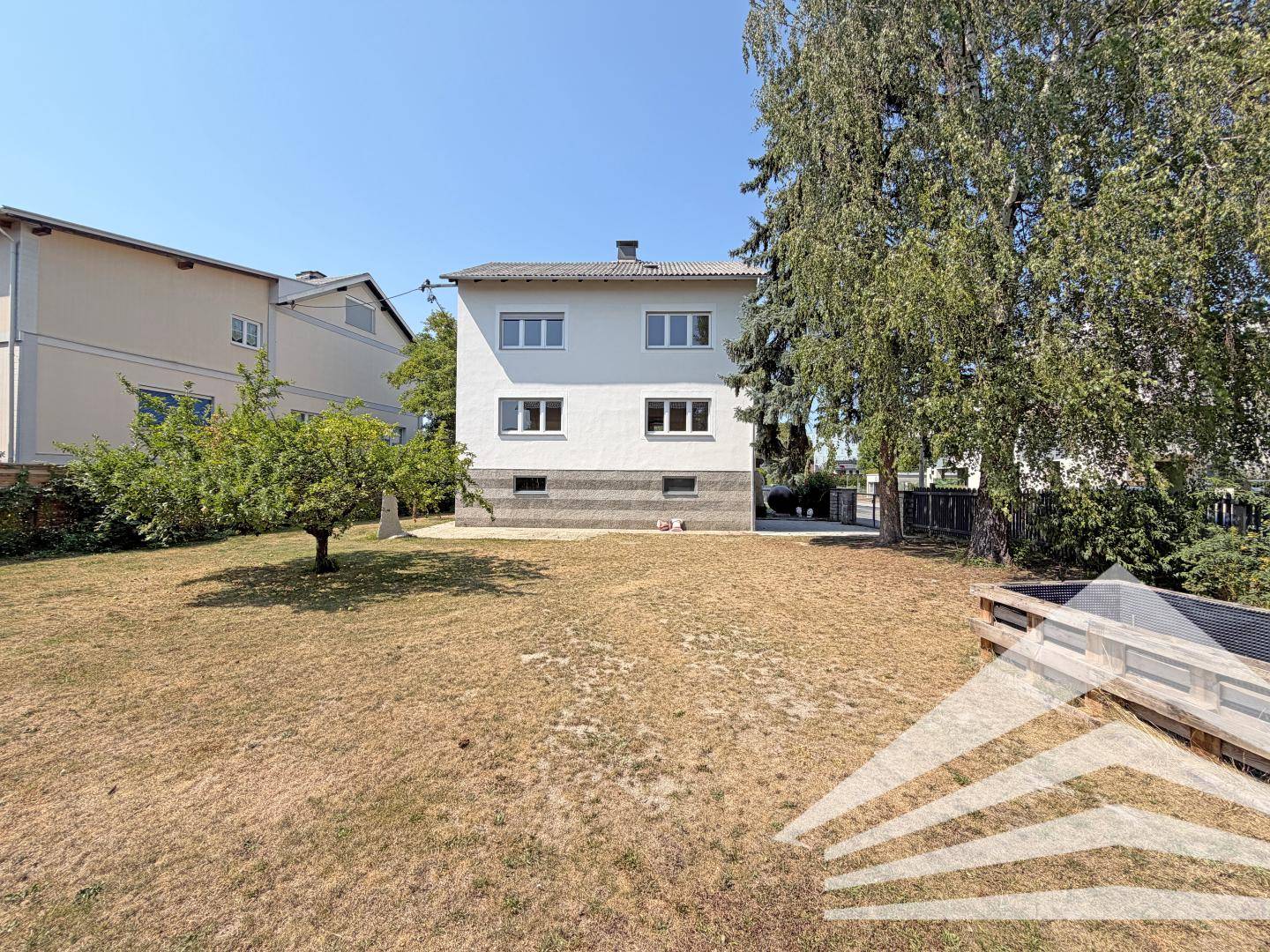 Haus in Linz zu mieten! 140 m² Wohnfläche und 662 m² Grundstück - ab sofort!