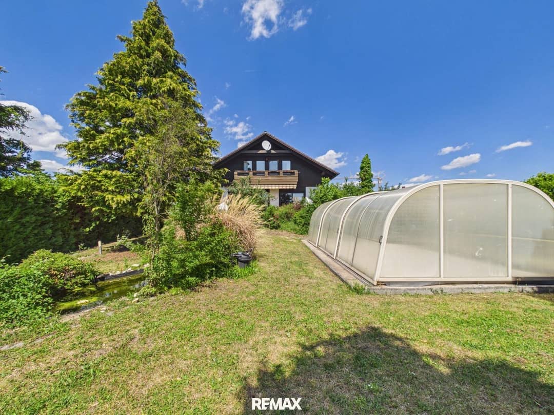 Haus mit Garten, Pool & Sauna