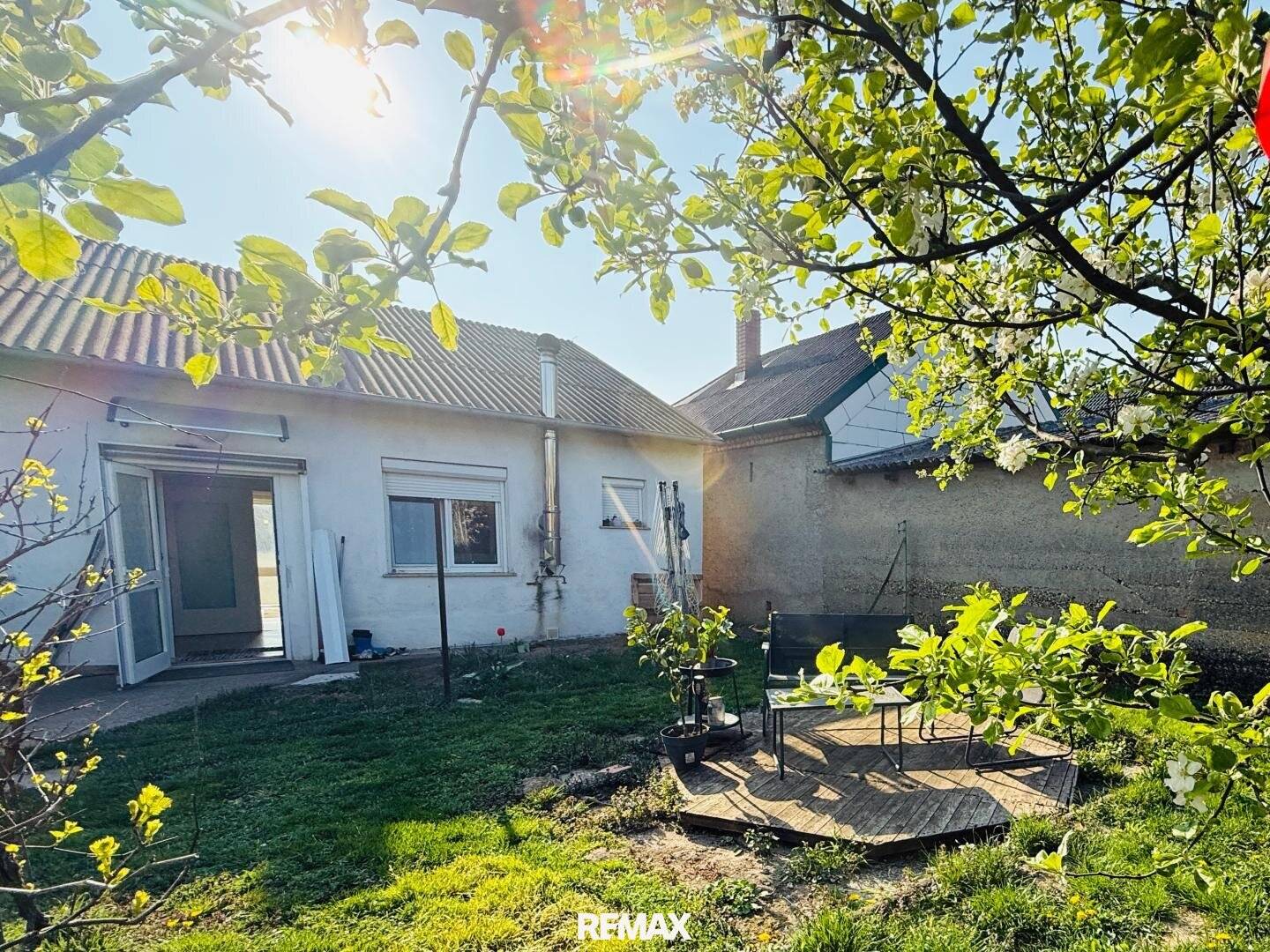 Single-family house with garden in Nickelsdorf