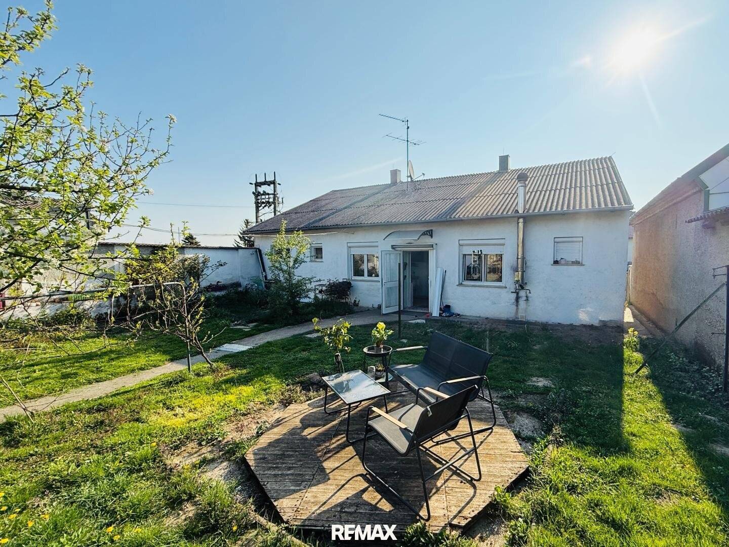 Single-family house with garden in Nickelsdorf