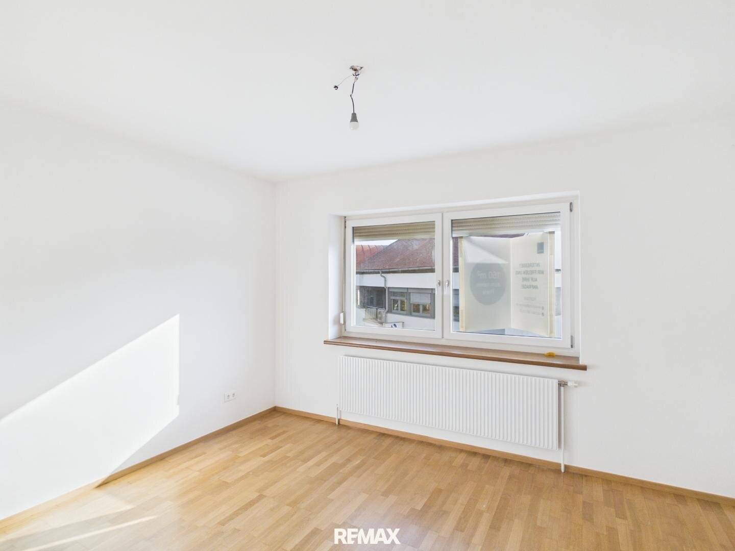 Großzügige Wohnung Zentrum Frauenkirchen Balkon