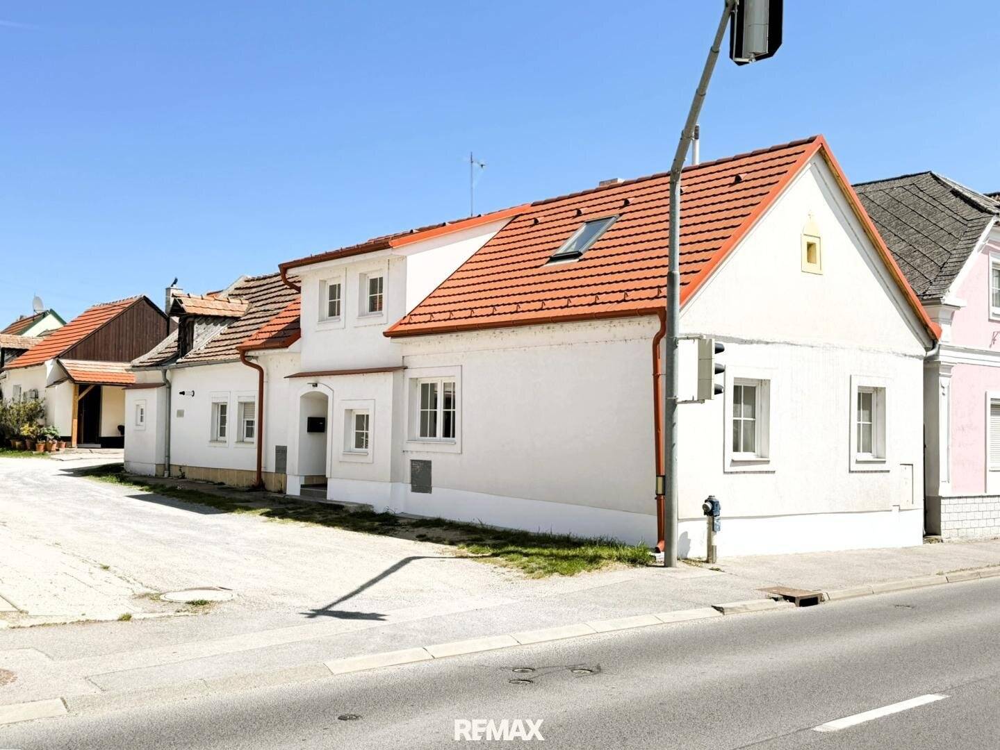 Saniertes Bauernhaus im Hof