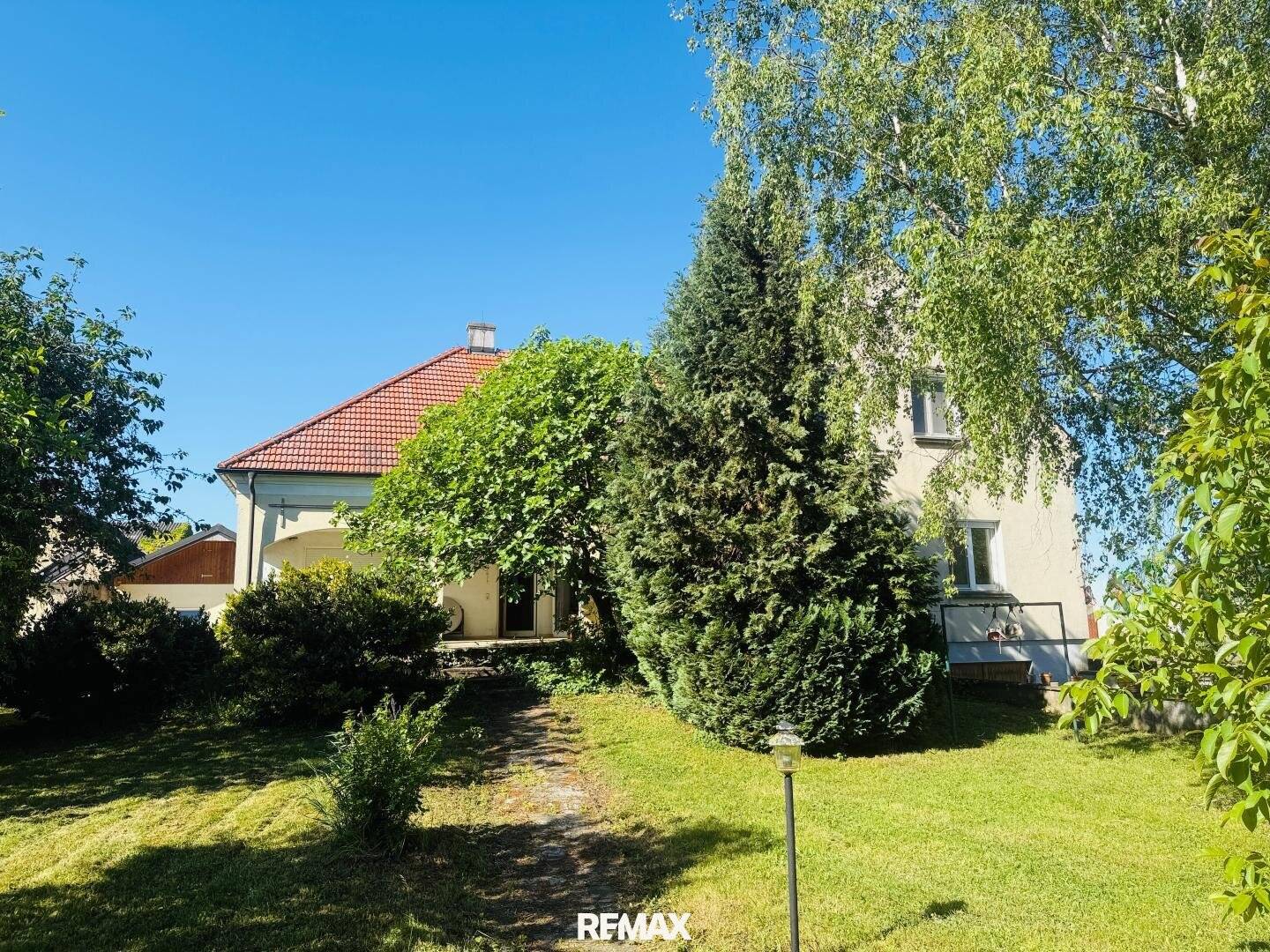7,337 m² Multi-Family House in Zurndorf