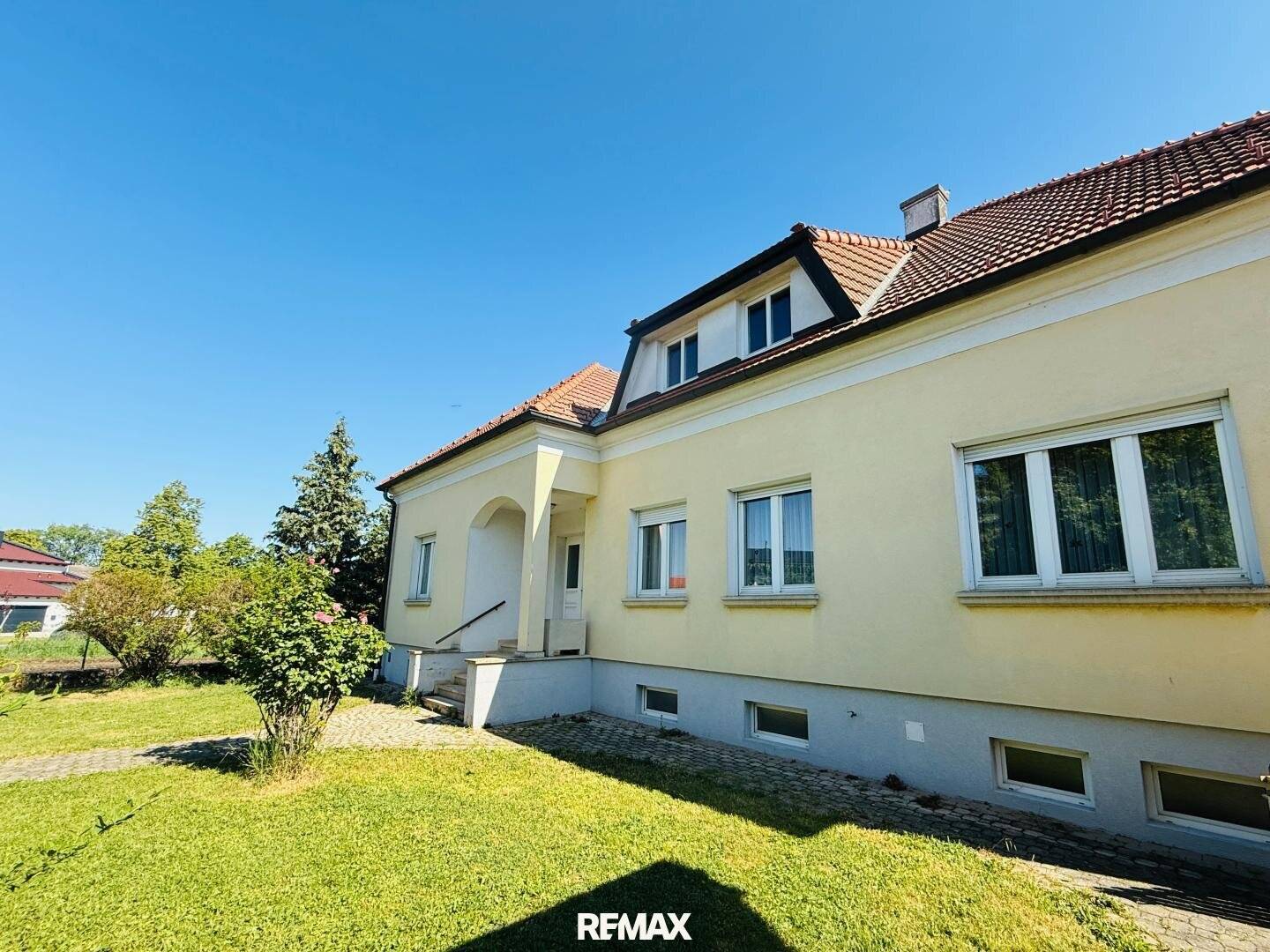 7,337 m² Multi-Family House in Zurndorf