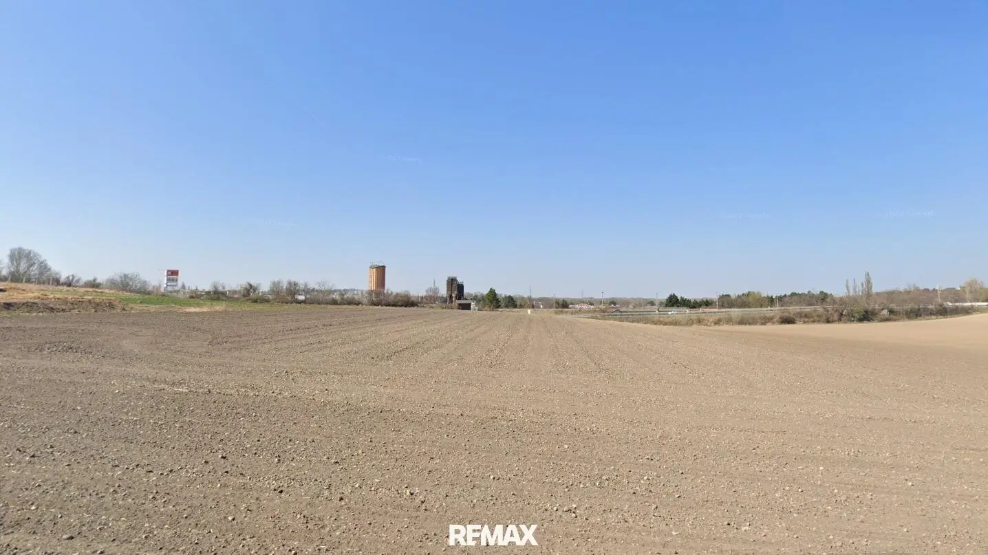 Commercial Plot in Bad Deutsch-Altenburg