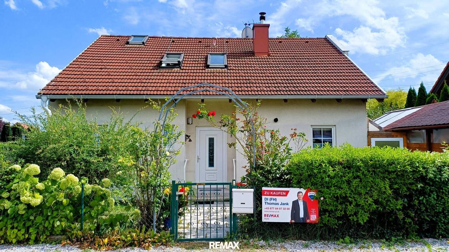 Einfamilienhaus mit Garten am Badesee