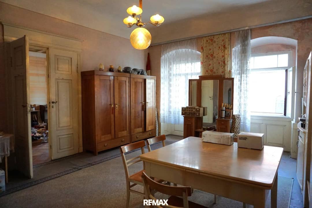Office Space approx. 120m² in the Center