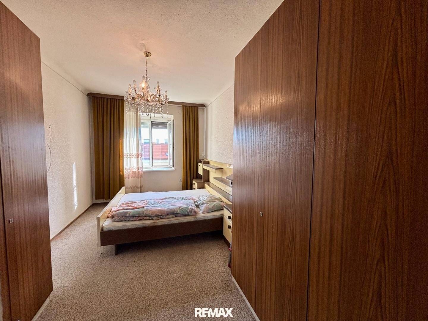 Apartment near U1 Reumanplatz Antonskirche view