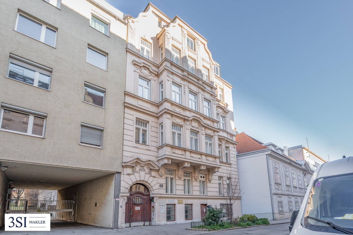 Investment apartment package with longterm tenancy