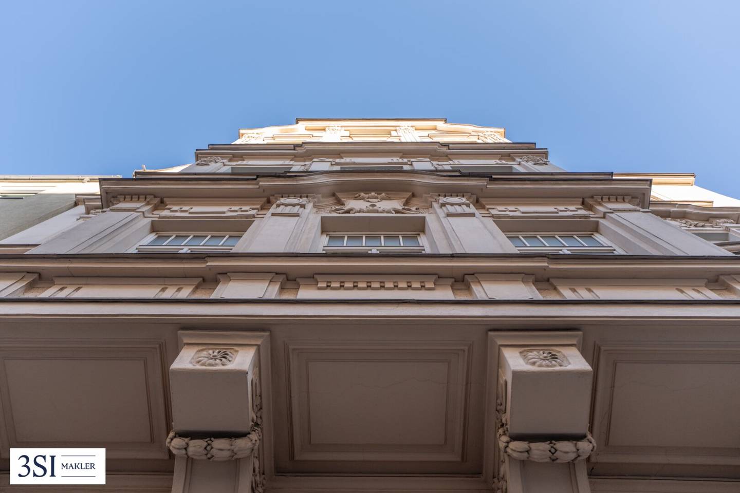 Investment apartment package with longterm tenancy