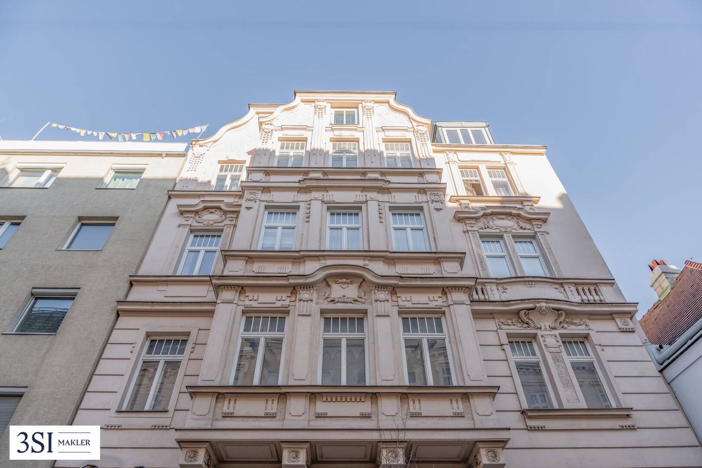 Investment apartment package with longterm tenancy