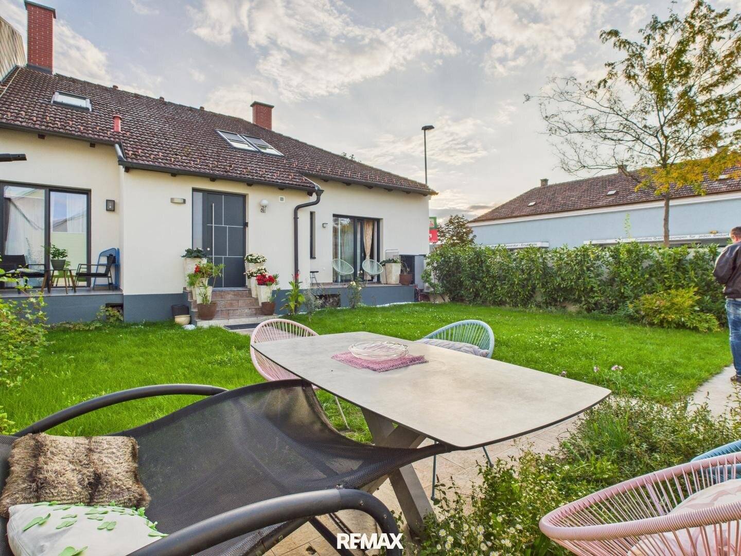 Modernisiertes Haus mit 4 Wohnungen in Deutsch-Wagram