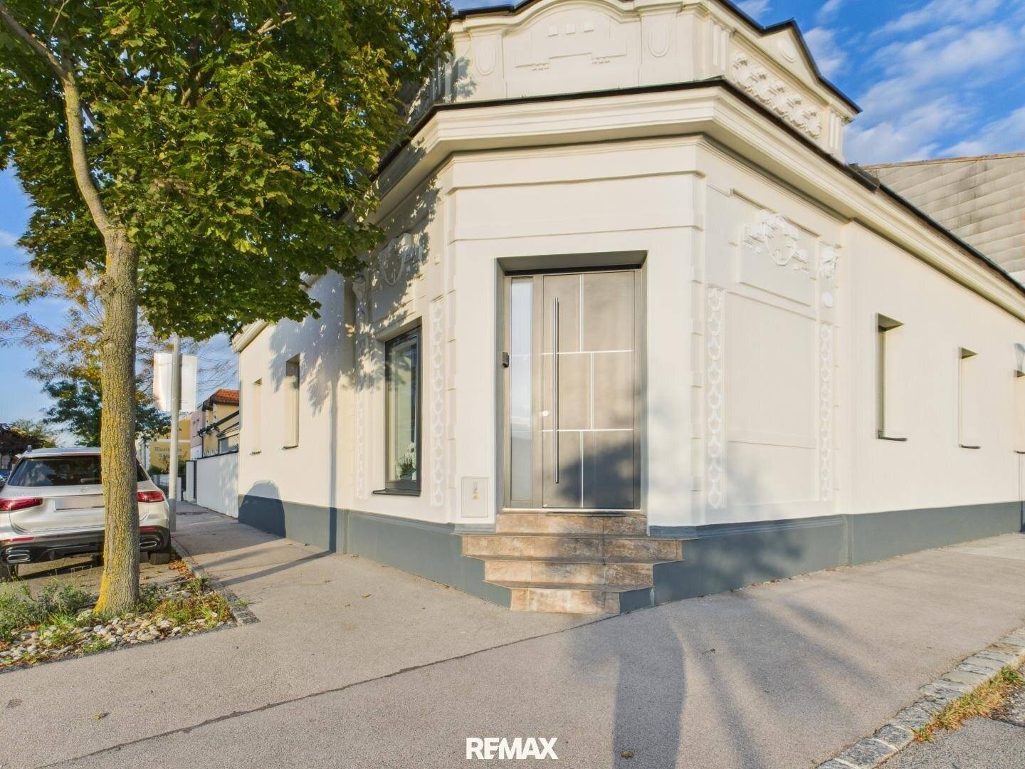 Modernisiertes Haus mit 4 Wohnungen in Deutsch-Wagram