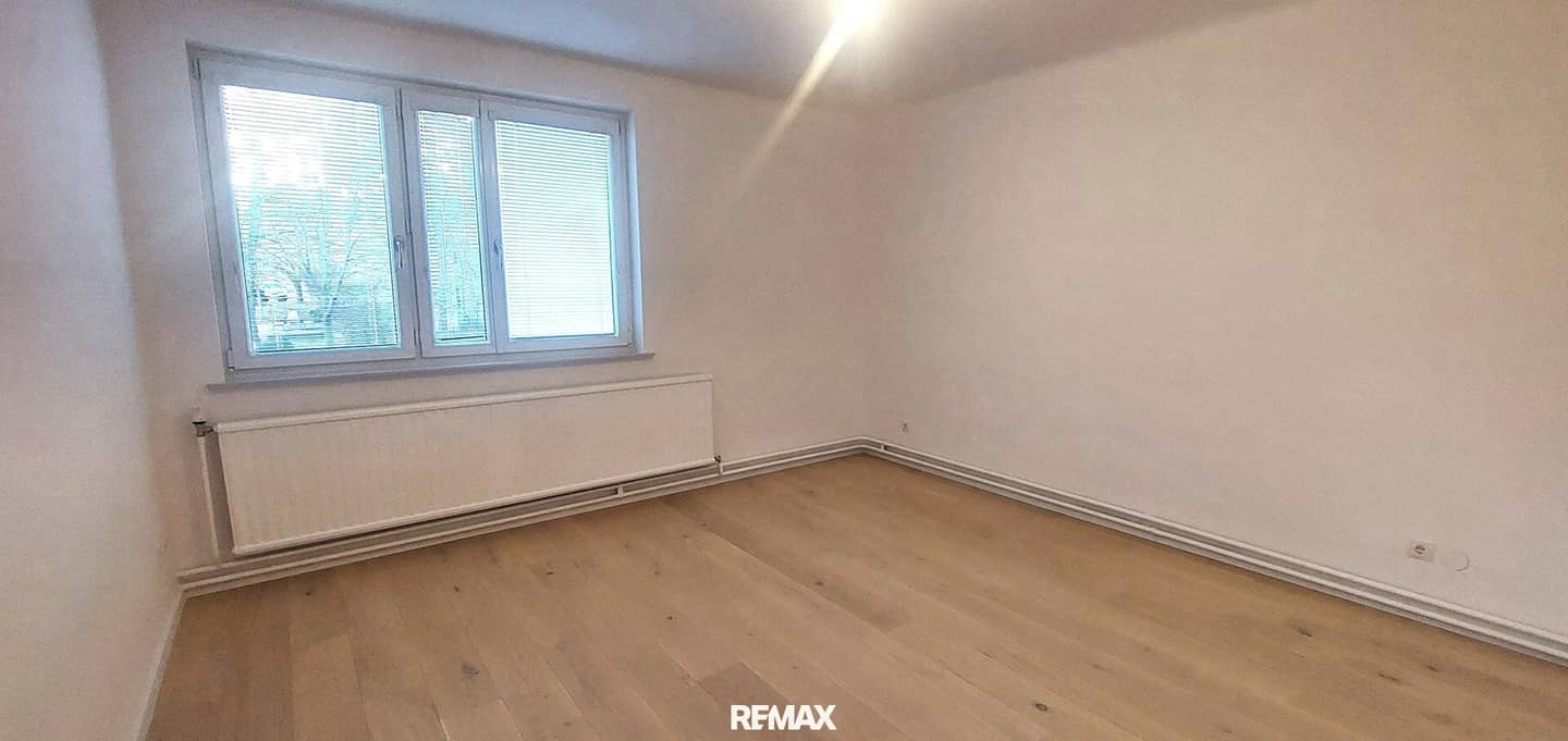 Helle Wohnung mit Balkon und Lift