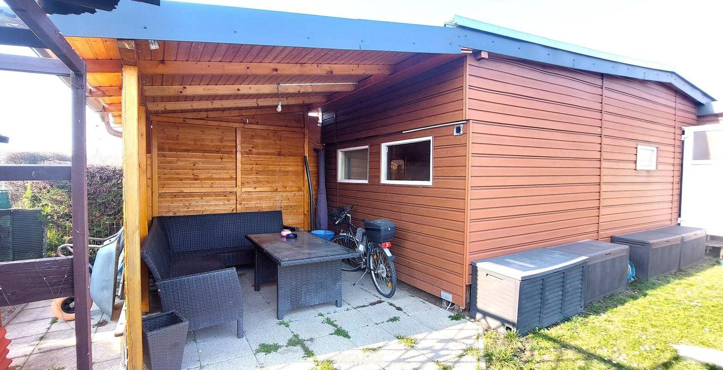 Mobilheim mit Pool in Sankt Andrä
