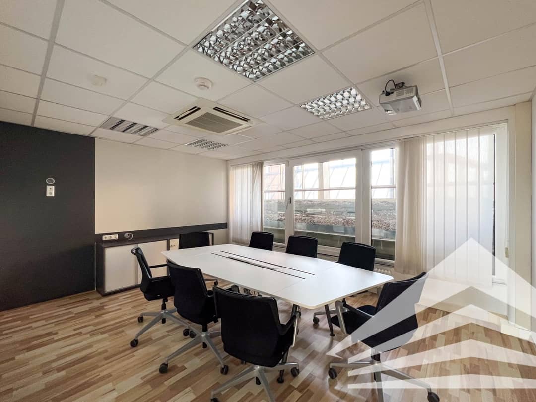 370 m² Bürofläche im Linzer Winterhafen, nahe dem Zentrum Linz